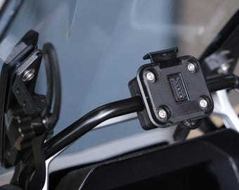 Bar Mount for Garmin Zumo XT/XT2, Effortless Installation, Sleek & Durable Design