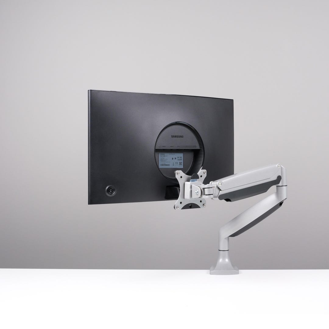 VESA Adapter for Samsung CRG5, 24CRG50, C24RG50, LC24RG50