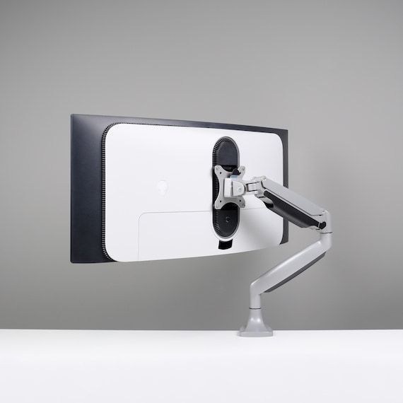 CREAT3D製 DELL Alienware AW3423DW モニター用VESAアダプター - VESA