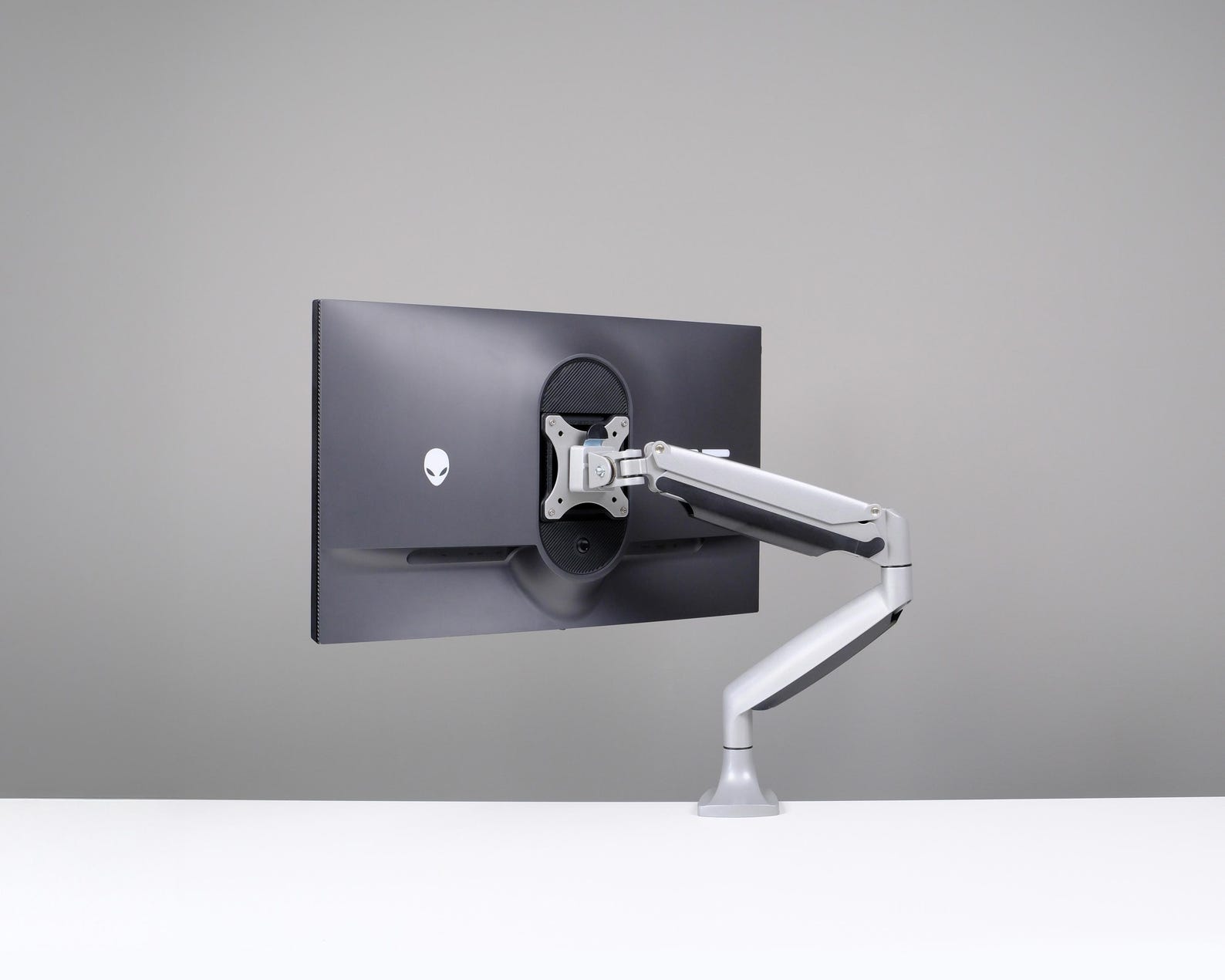 VESA Mount Adapter for Dell Alienware AW2721D, AW2723DF, AW2724DM ...