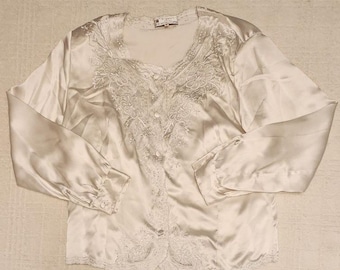 80s Ivory Satin Lace Top Blouse Prairie Romantic Victorian Silk Medium Vintage