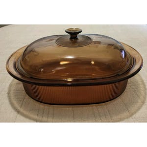 Cazuela de vidrio Corning Vision de 4 cuartos con tapa, estilo vintage, en excelente estado.