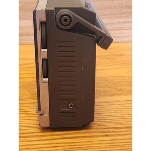 Vintage Emerson PM3910 AM FM Weatherband Portable Radio image 5