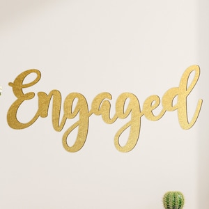 Engaged Wood Sign, Wood Wedding Signs, Custom Wood Sign, Wooden Name Sign, Personalized Wedding Sign, Custom Wood Wedding Sign