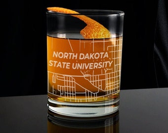 North Dakota State Whiskey Glass, State College Whiskey Glasses, College Glass, Gift for Students, College Gifts, Graduation Gifts, Map