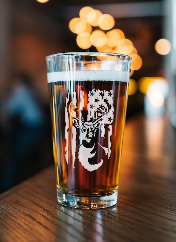 Drapeau américain avec verre à bière de cerf, verre à pinte Patriot, verre  à pinte dAmérique, verre à bière de chasse -  France