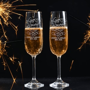 Set of 2, Anniversary Champagne Flutes, Anniversary Champagne Glasses, Anniversary Gift, Custom Anniversary Gift, Happy Anniversary Gift