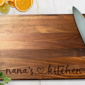 Mother&#39;s Day Cutting Board, Mother&#39;s Day Gift, Personalized Cutting Board, Mother&#39;s Day Gift, Gift for Mother, Gift for Grandma