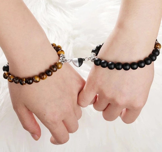 Couples and Friends Magnetic Heart Chain Link Bracelets in Gold