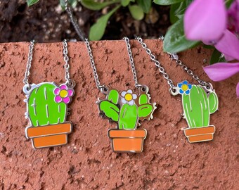 Set of 3 Cactus Friendship Necklaces, Cacti Friendship Necklace, Friendship Necklace for 3, Birthday Gifts for BFF, Matching Necklaces
