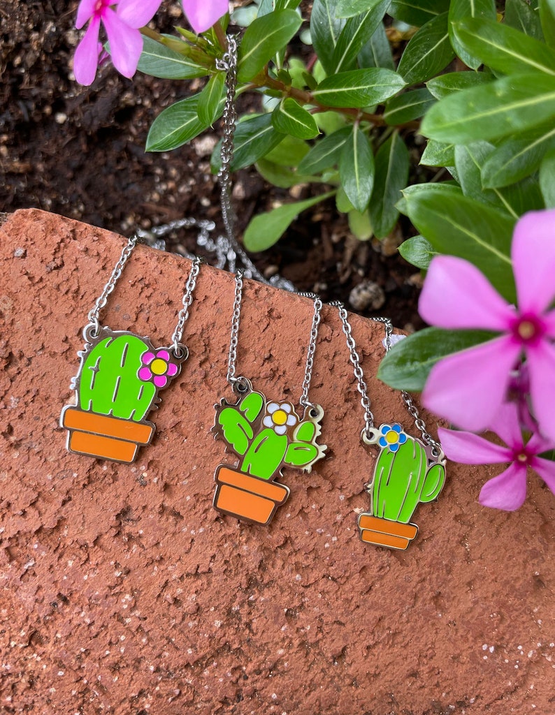 Set of 3 Cactus Friendship Necklaces, Cacti Friendship Necklace, Friendship Necklace for 3, Birthday Gifts for BFF, Matching Necklaces image 5