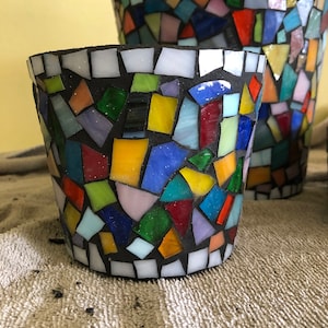 Mosaic scattered rainbow small stained glass planter