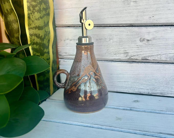 Handmade Resist Mountain Dispenser for Oil, Vinegar Cruet, Handmade Ceramic Cruet, Ceramic Dispenser with Weighted Pourer