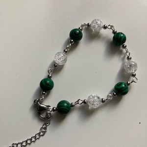 Pulsera de malaquita y cristal de roca de 8 mm
