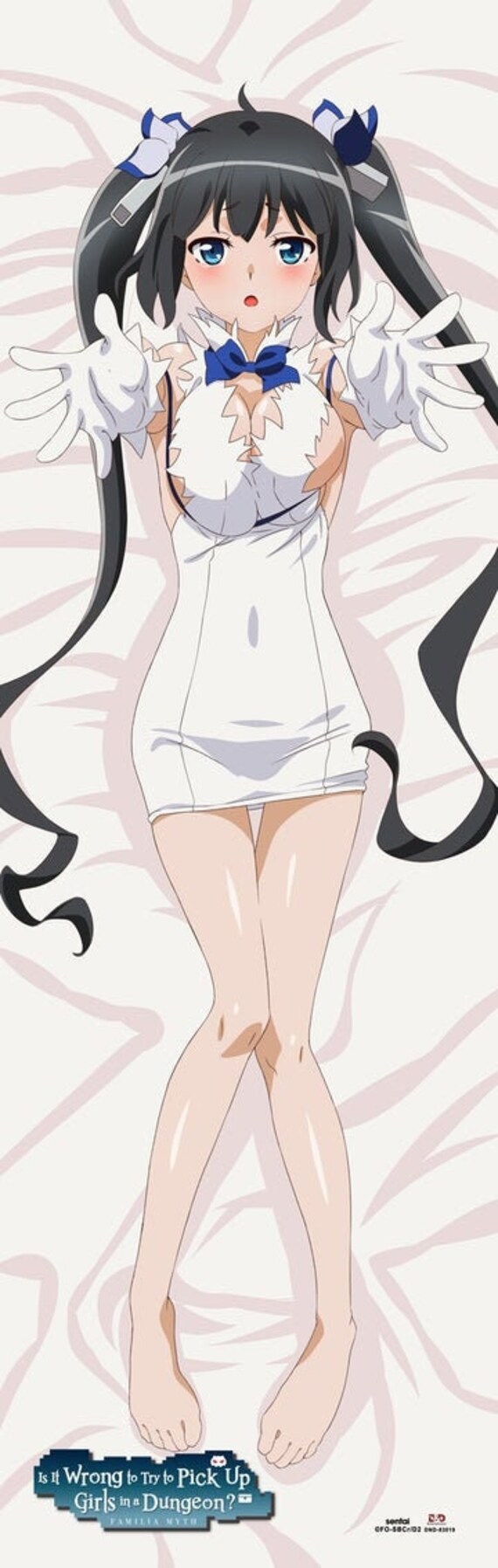 This DanMachi Anime Game Comes With a Waifu Pillow Case