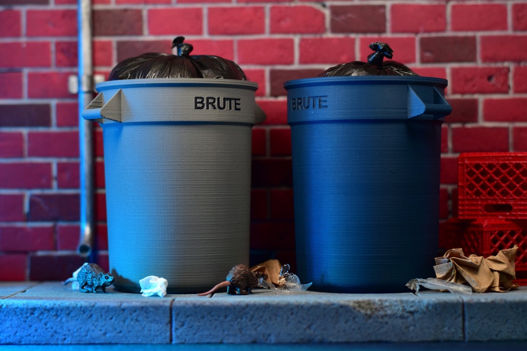 Set of 1/12th Scale brute Plastic Trash Cans Etsy