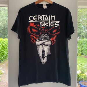 Gildan graphic tee || clear skies T-shirt