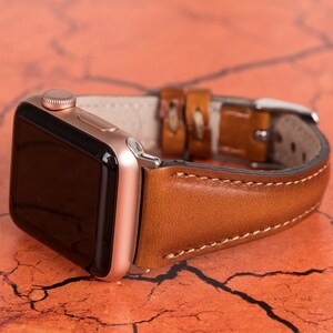 Brown Leather Apple Watch Band 38mm 40mm 41mm 42mm 44mm 45mm, Personalized Watch Bracelet Series 7 6 5 4 3 2 1 & SE, Apple iWatch Armband
