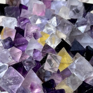 ONE Rare Mini Octahedral Fluorite from Illinois * Old Stock from the 70’S