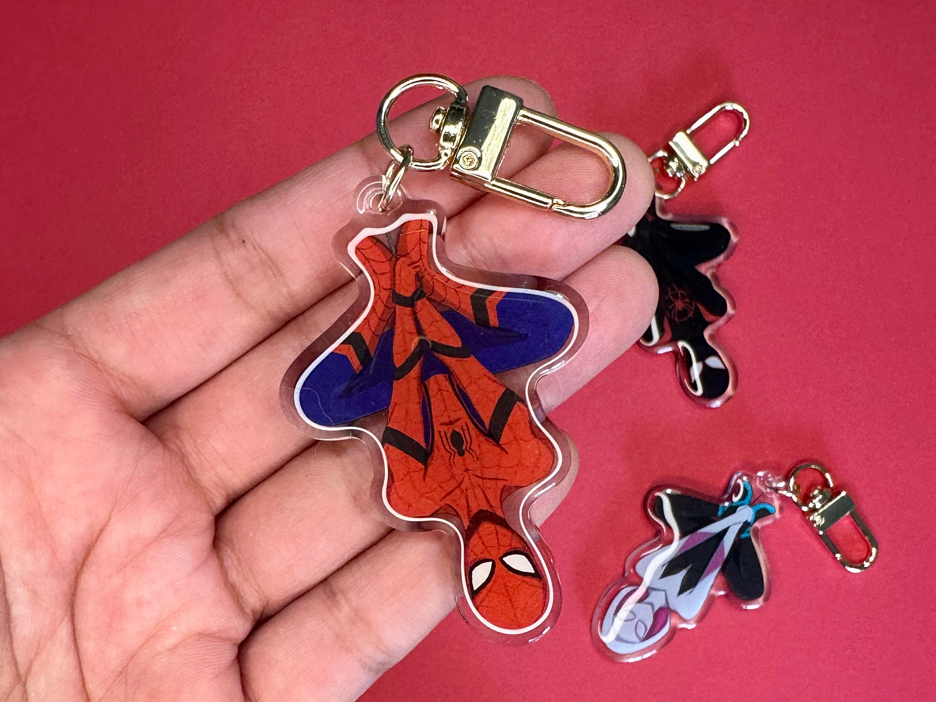 Spider-man Acrylic Keychain 2.5 Inch Peter Parker Acrylic Charm Marvel  Keyring Accessory 