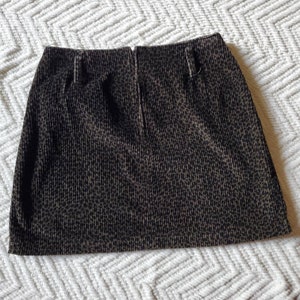 Vintage leopard print corduroy mini skirt image 4