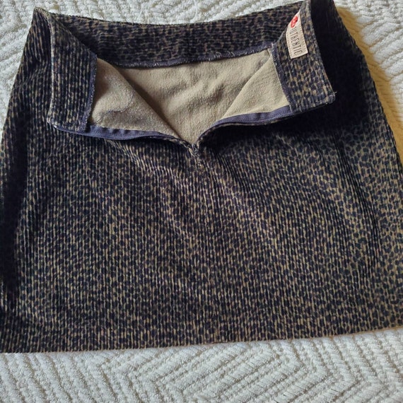 Vintage leopard print corduroy mini skirt - image 5