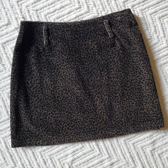 Vintage leopard print corduroy mini skirt - image 2