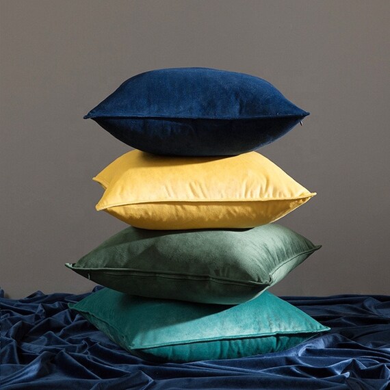 Plastic top cushion covers
