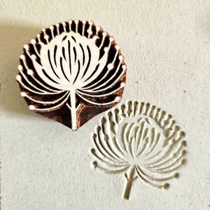 Australian Native Flower inspired handcarved Woodblock Stamp for Pottery, textile printing, soap making and paper crafts.  (5cm)