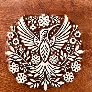 Folk Art Rosewood Hummingbird Stamp, Scandinavian Woodblock pottery clay textiles (7cm)