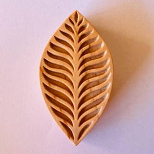 leaf Stamp for Ceramics 7cm , Woodblock, Clay, fabric, Pottery, journalling. Forest Leaf Nature Design