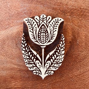 Rosewood Flower Stamp, Scandinavian Folk Art Design (6cm) woodblock stamp for pottery clay textiles ceramics