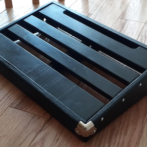 Handcrafted Taurus Black Tolex Guitar Pedalboard
