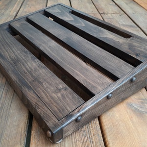 Handcrafted Guitar Pedalboard