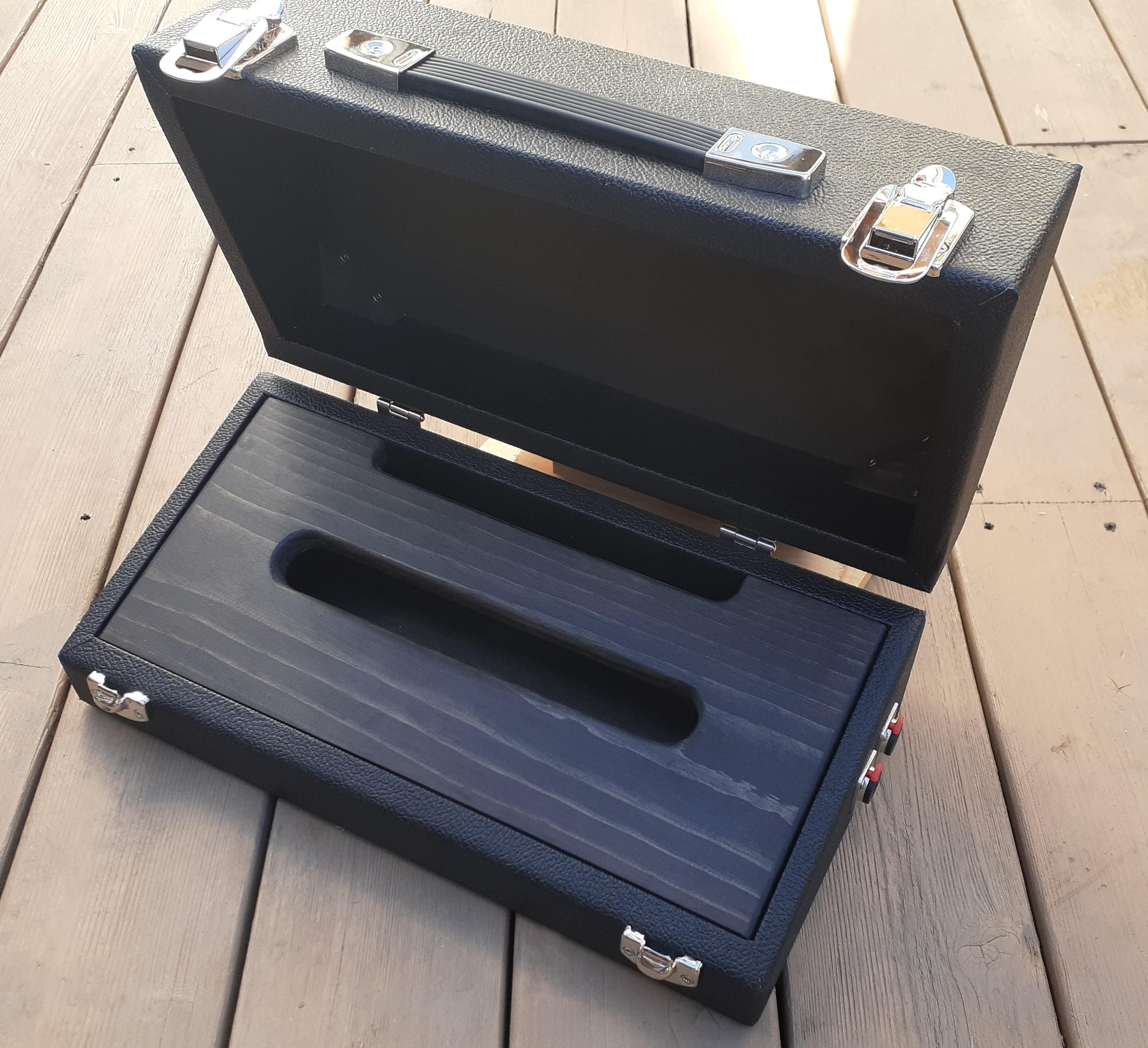 Small Handcrafted Levant/bronco Black Tolex Pedalboard Case Combo - Etsy