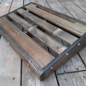 Handcrafted Guitar Pedalboard