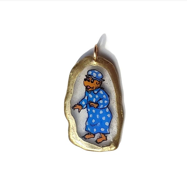 Mama Bear Berenstain Bears 18k gold resin kidcore charm chain necklace pendent delicate pendent 80skid nostalgic childrens books