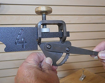4040 Grind Set Up Blocks for sharpening wood lathe bowl and spindle gouges. Popularized by Stuart Batty, use your VariGrind the easy way.
