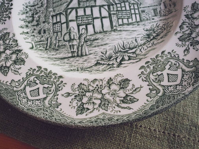 2 Plate Set Staffordshire English Ironstone Tableware Etsy
