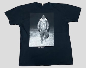 Camiseta vintage da turnê Glow In The Dark do Kanye West de 2007, tamanho XL.