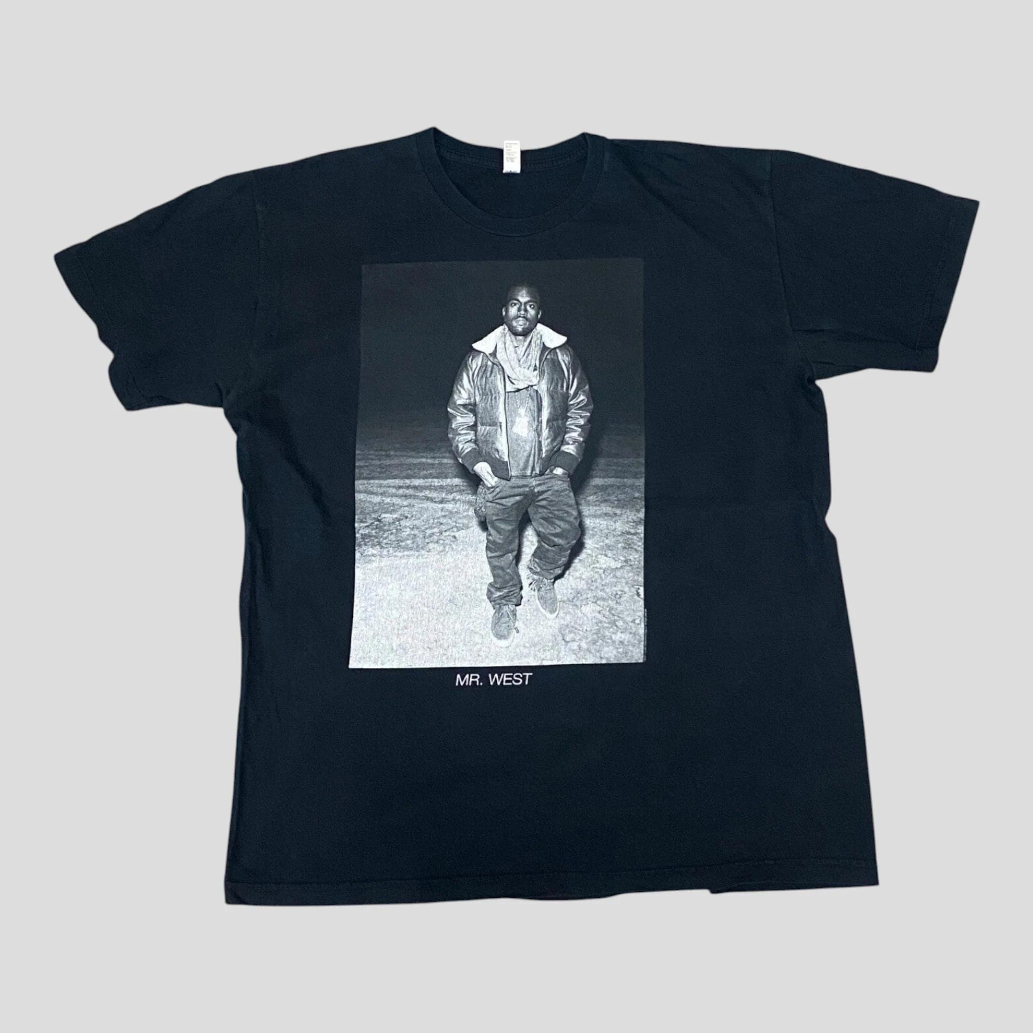 Buy Kanye West Glow in the Dark Tour Online In India - Etsy India