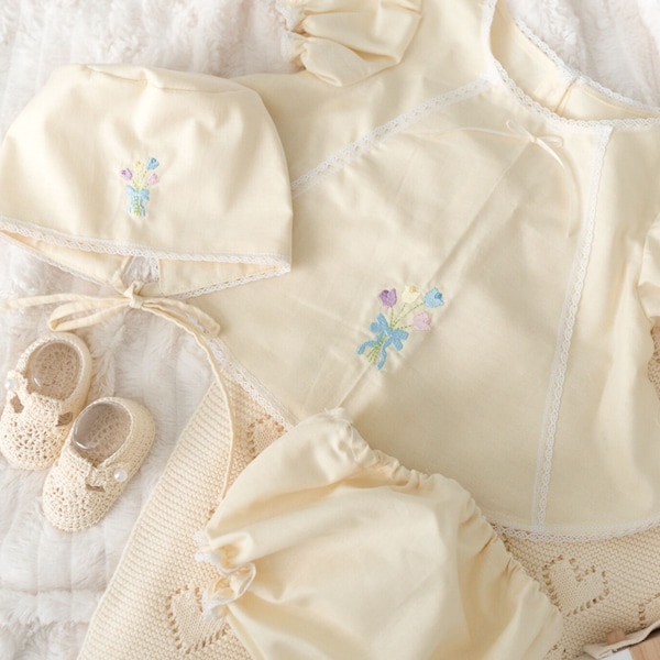 Organic Coming Home Set, Embroidered Yellow Hospital Outfit, Cotton Layette Set, Puff Sleeve Dress Top Bloomer, Bonnet Pinafore Diaper Cover