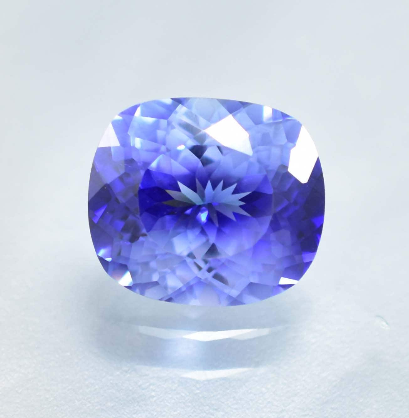 16 x 15 MM ロイヤルブルーサファイア AAA+ 17.30 カラット 天然ブルー