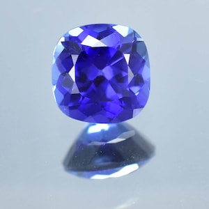 10 x 10 MM Flawless 5.15 Ct Natural Royal Blue Ceylon Sapphire Cushion Cut Gemstone GITCertified Very Precious Quality Breathtaking Gemstone