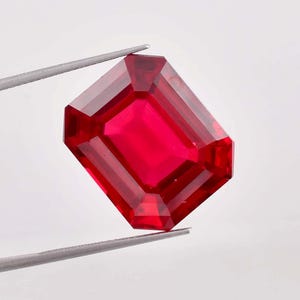 19 x 16 MM Felfri 31,85 Ct Naturlig Mozambique Blodröd Rubin Ädelsten GIT-certifierad Värdefull Hjärtrörande Hisnande Lös Ädelsten