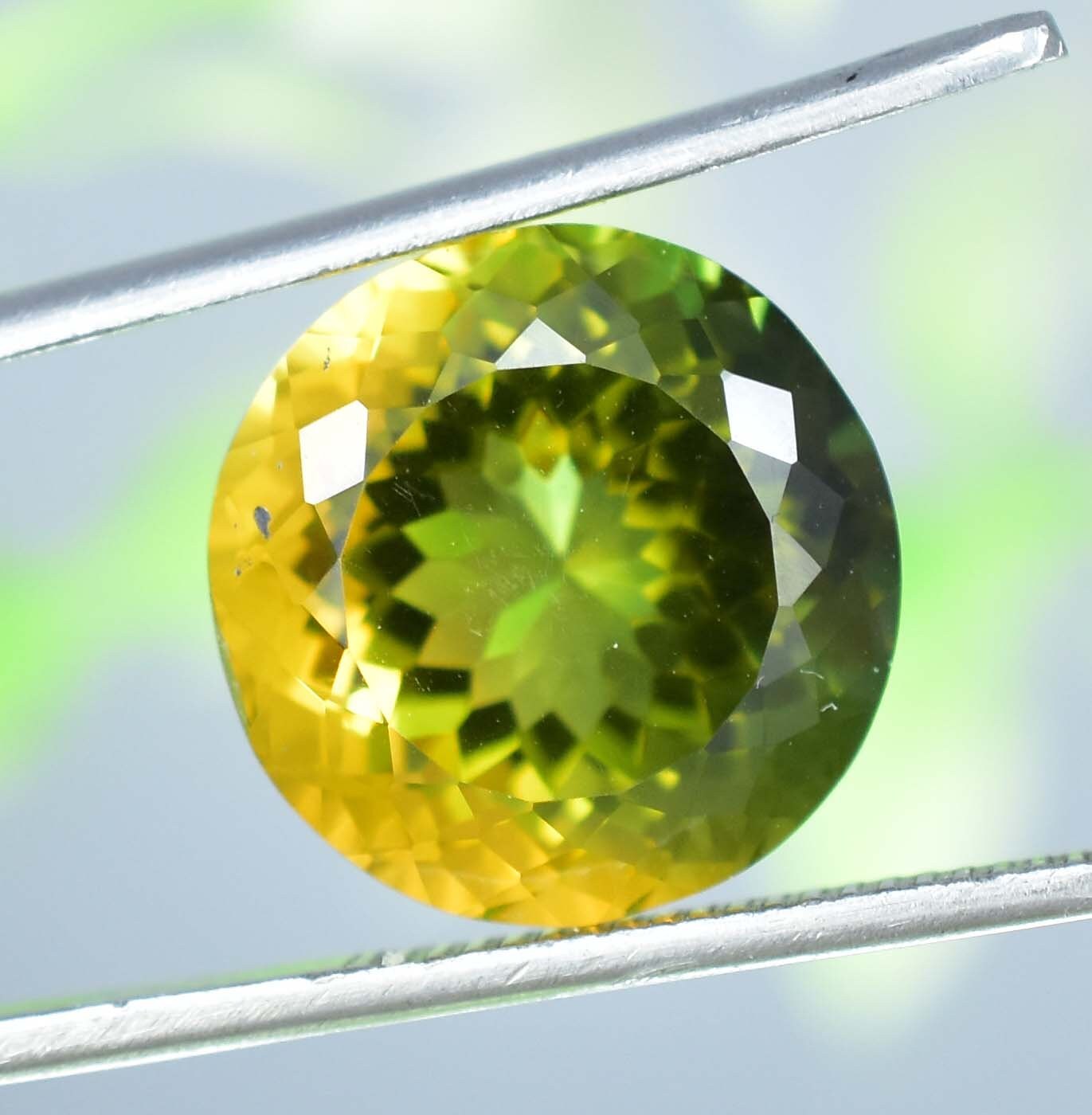 15 x 15 MM 天然 12.80 カラット ブラジル産 バイカラー イエロー