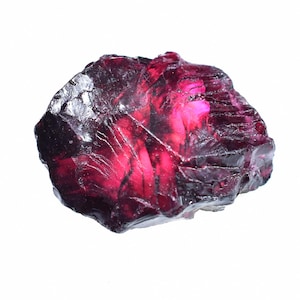 AAA + 46.30 Ct Sehr seltene 100% natürliche rote Paintitfelsen, raue unbeheizt unbeheizte burmesische Facette (GIT) zertifiziert Sehr schöne Qualität und Farbe