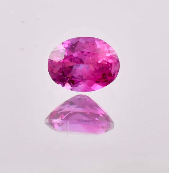 Saphir Violet De Ceylan Naturel - 7.75 Carats - Taille émeraude - Certifié AGSL - 11.55 X 8.90 Mm