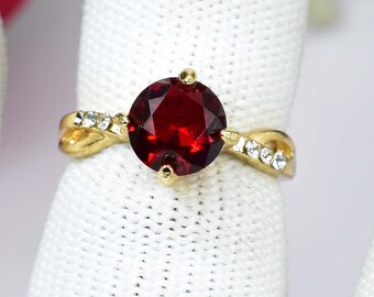 Gold Painite wedding ring for Girl Friend