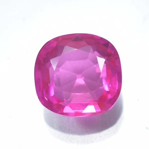 14 x 14 MM Flawless Clearty 17.45 Ct Natural Royal Pink Ceylon Sapphire Cushion Cut Loose Gemstone (GIT) Certified Glamours Breathtaking Gem